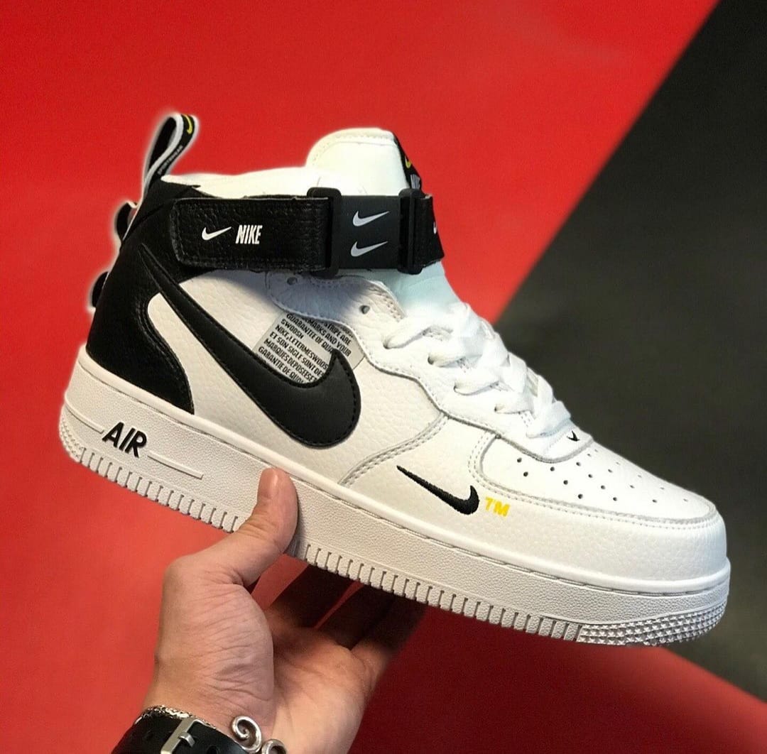 Nike Air Force 1 07 Mid