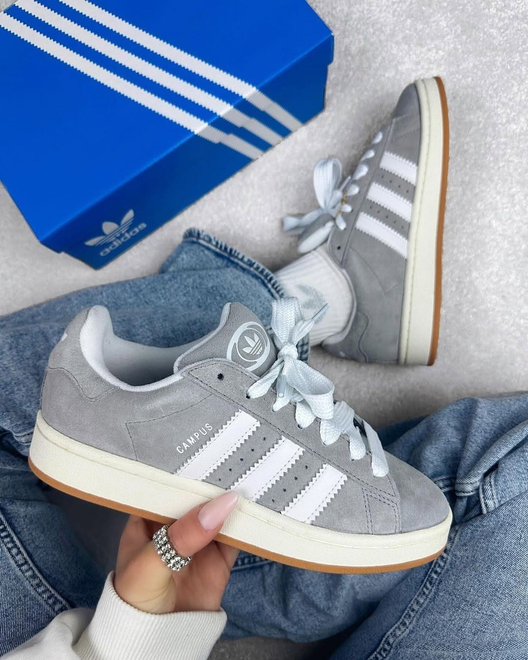 Adidas Campus 00s
