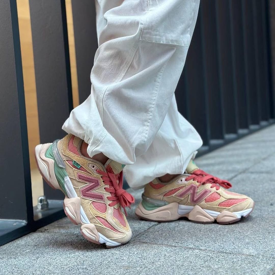 New Balance 9060