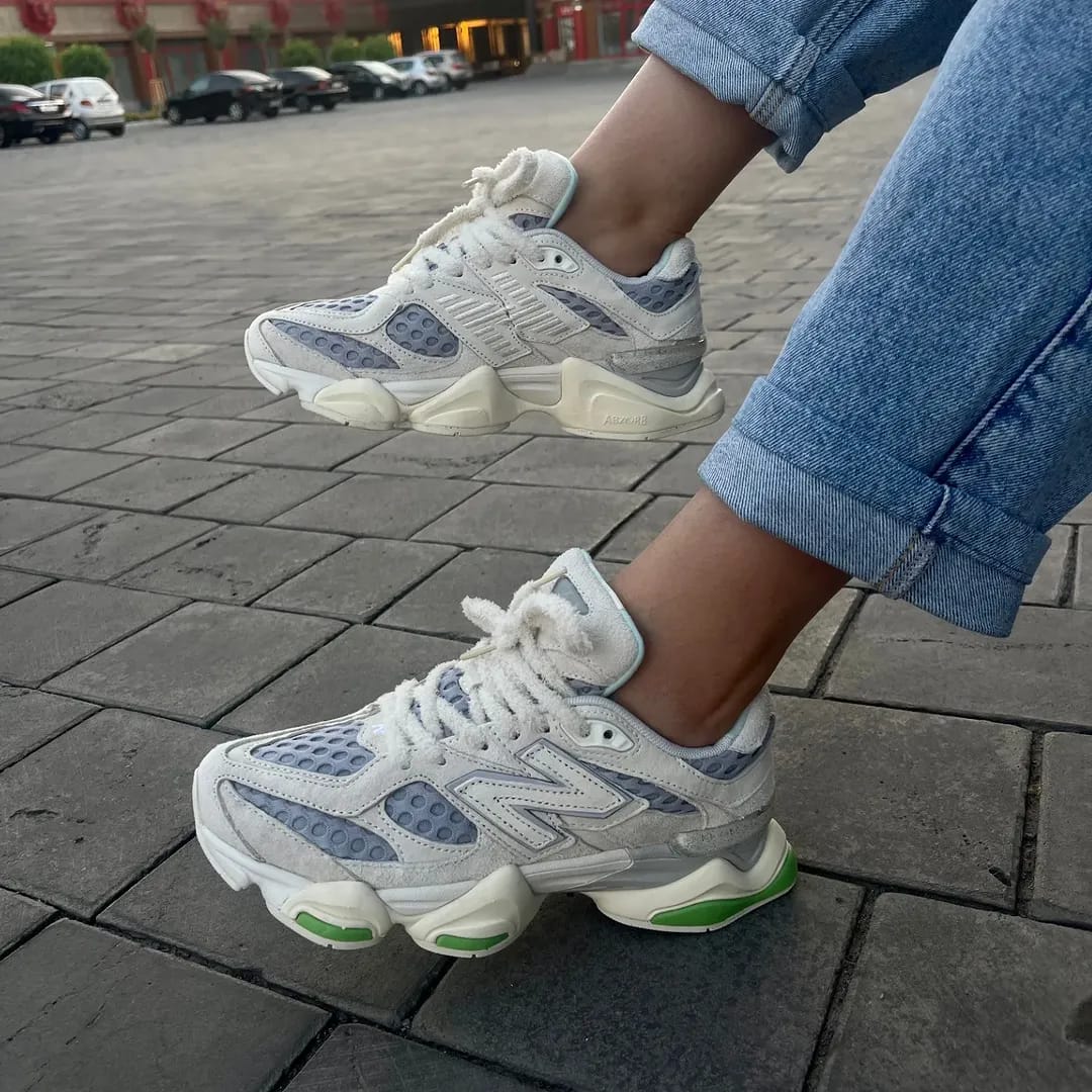 New Balance 9060