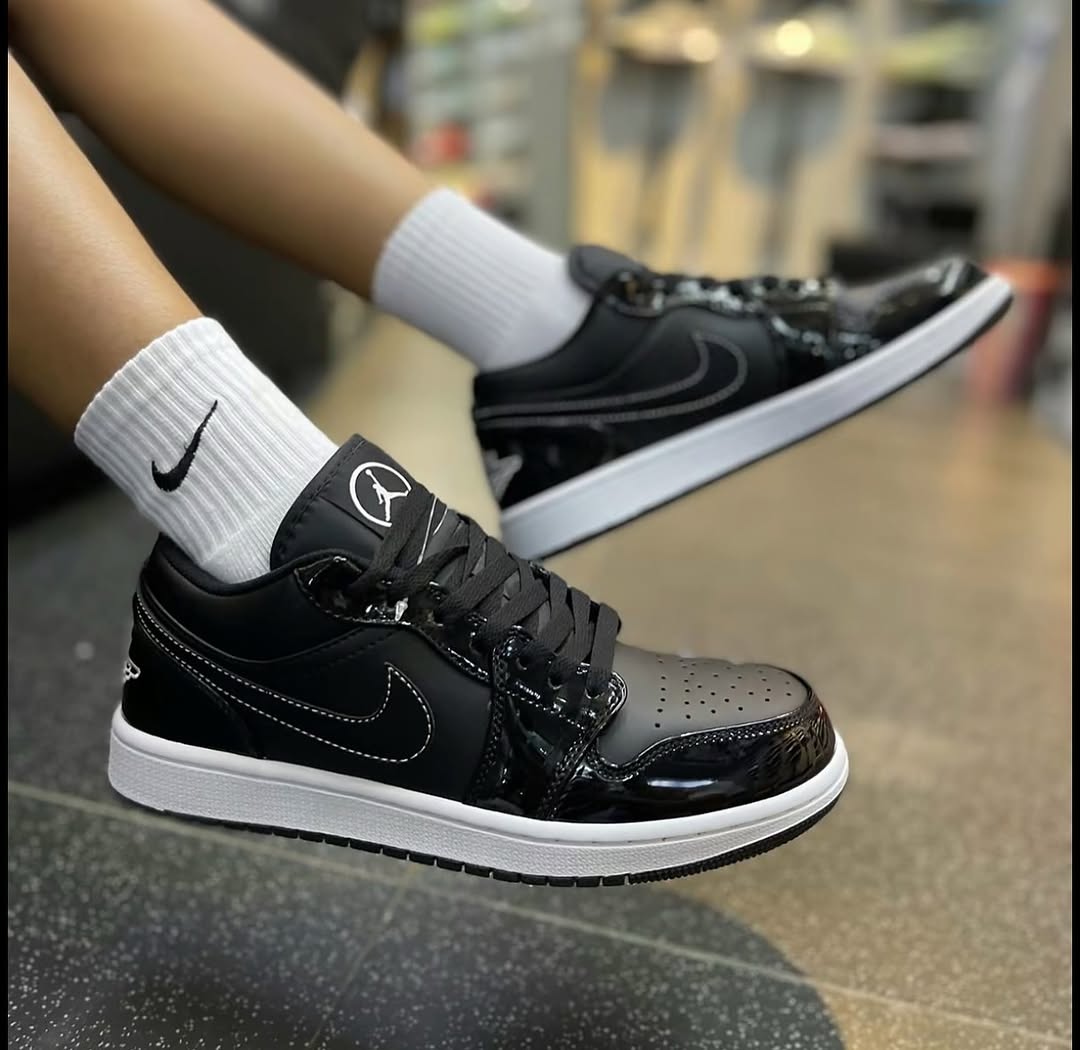Air Jordan 1 Low SE ASW