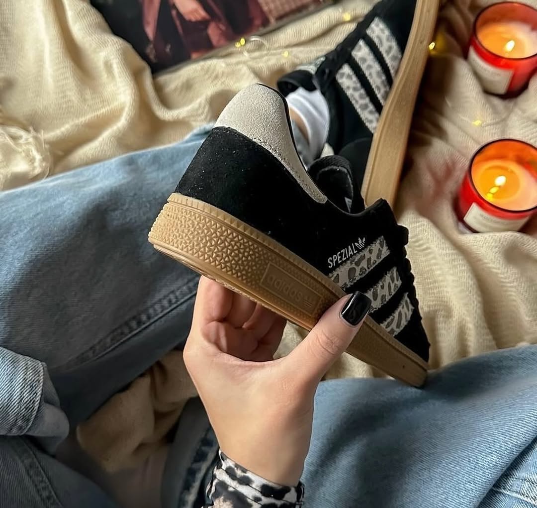 Adidas Spezial tiger