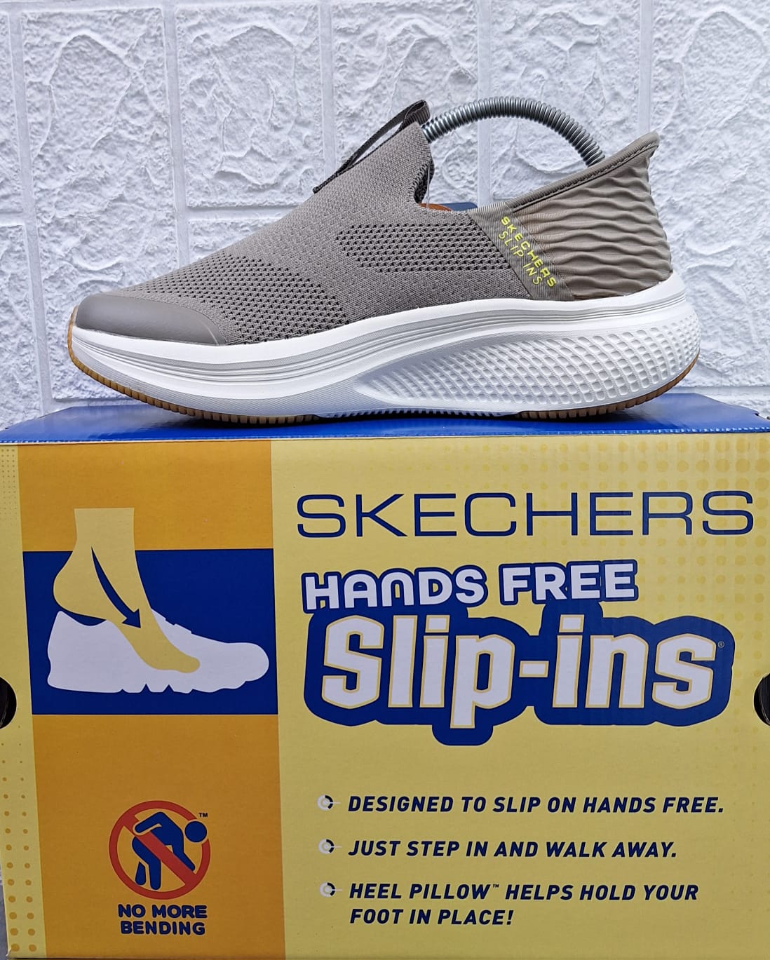 Sketcher Slip-ins