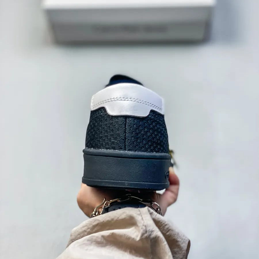 Calvin Klein - Black