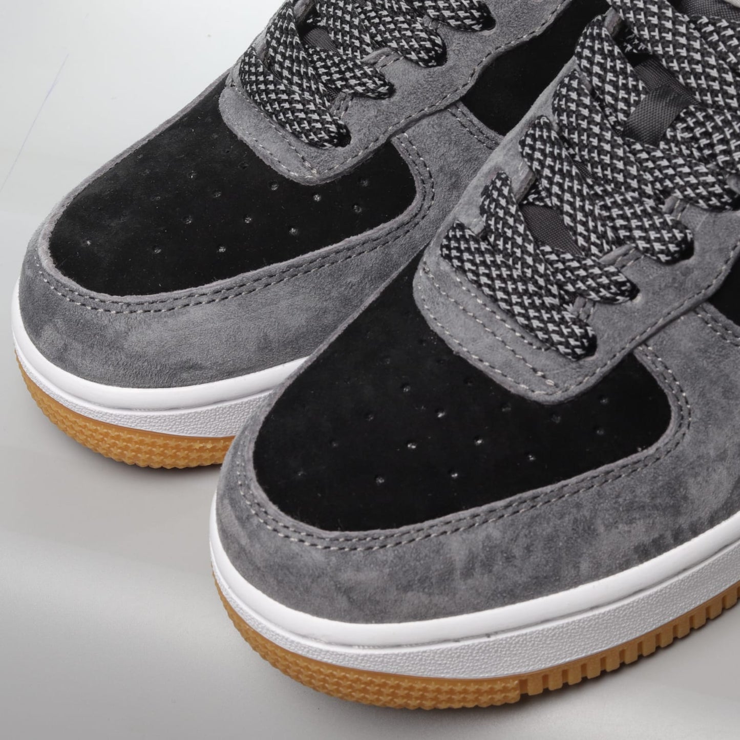 Nike Air Force 1 Low