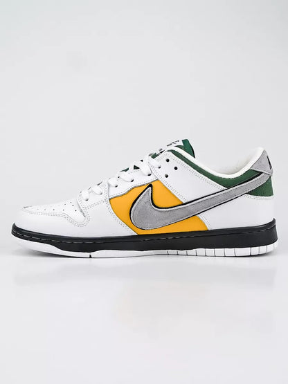 SB DUNK LOW KOBE DARK