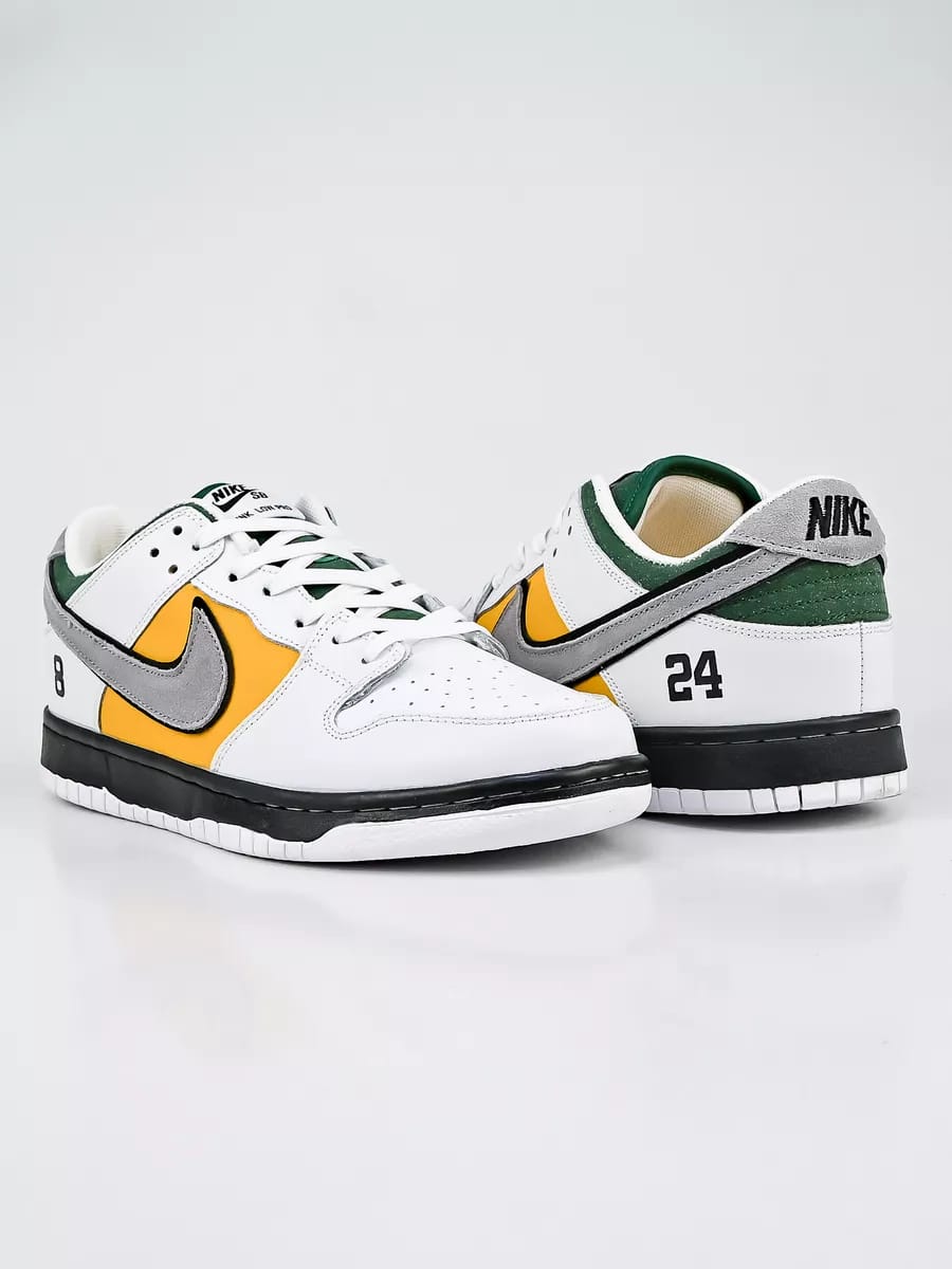 SB DUNK LOW KOBE DARK