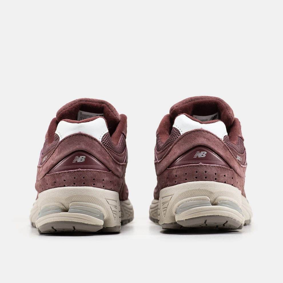 New Balance 2002R