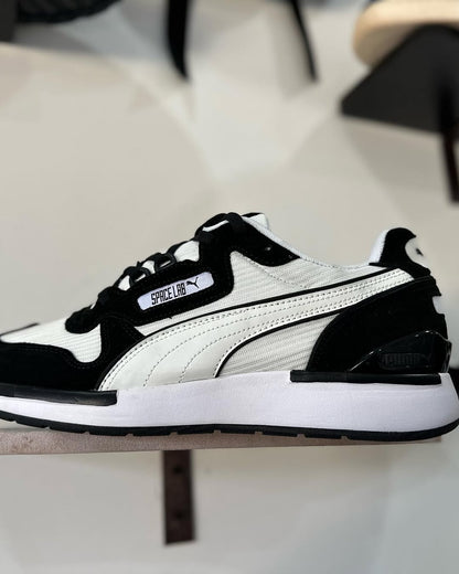 Puma space lab White & Black