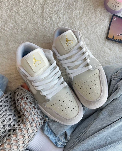 Air Jordan 1  Low Paris