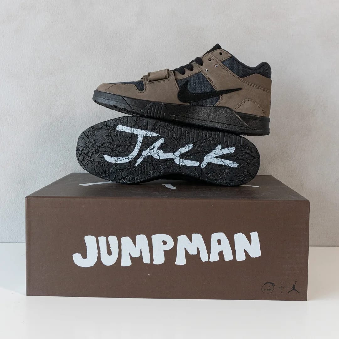 Travis Scott × Jordan Jumpman Jack "DARK MOCHA"
