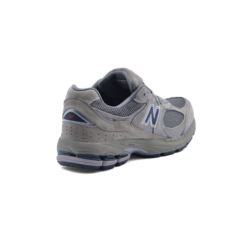 New balance 2002R