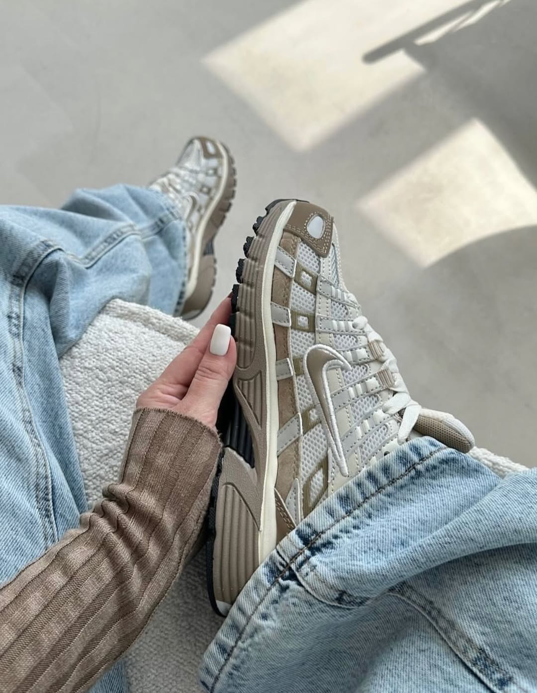 NIKE P-6000