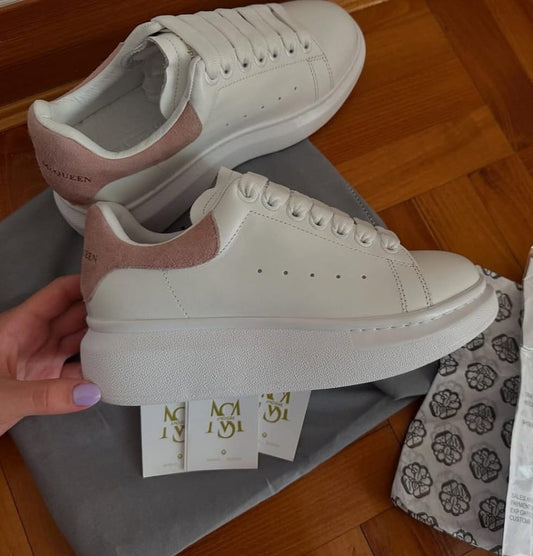 Alexander Mcqueen