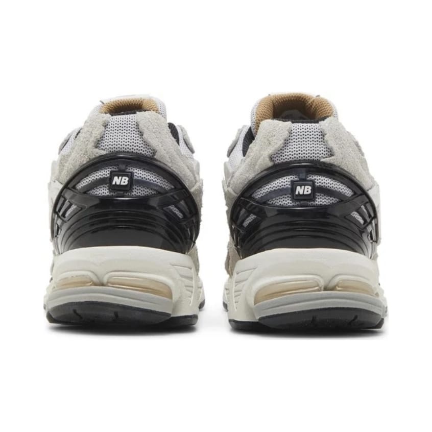 New Balance 1906R Metallic Silver Metallic Gold