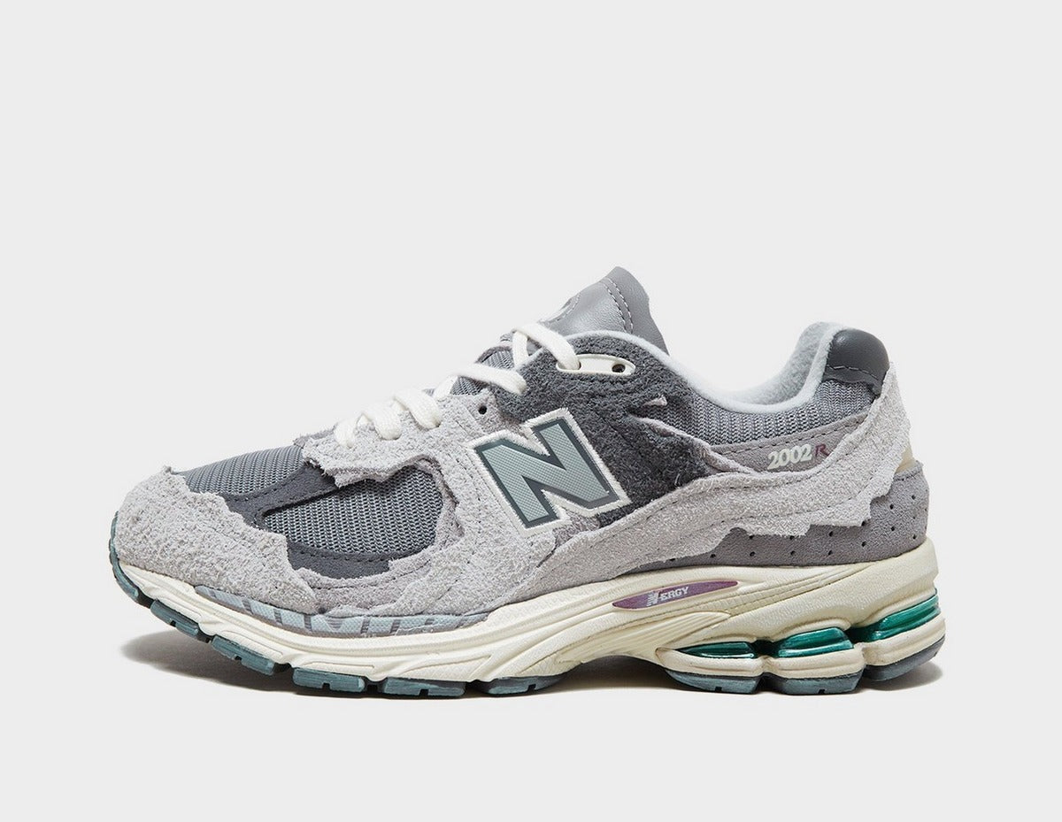 New Balance 2002 R
