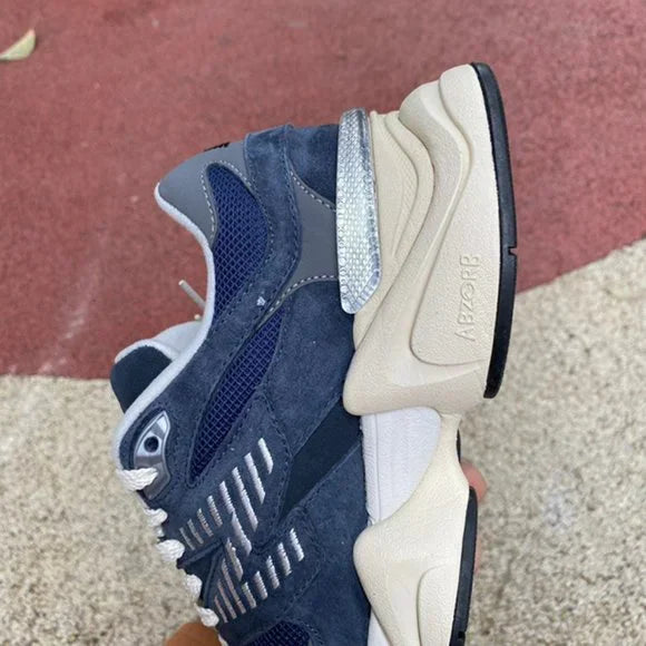 New balance 9060