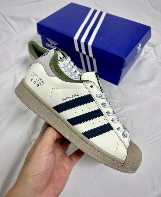 Yu Nagaba X adidas Superstar - Beige
